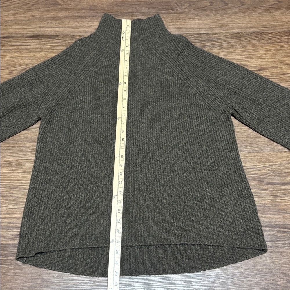 Naked Cashmere Sweater | Old Money Quiet Luxury Elevated Minimalist - Picture 6 of 9